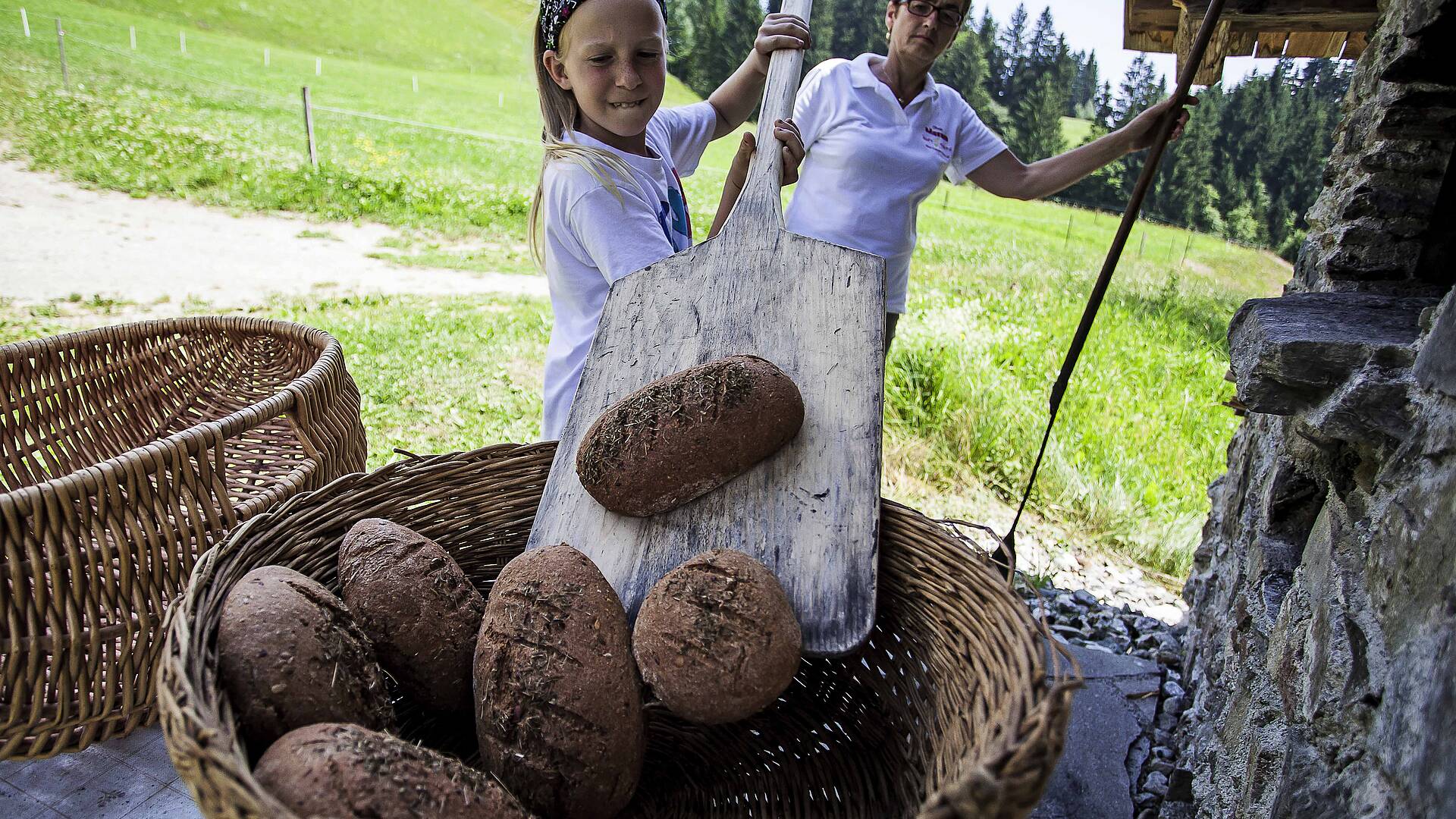 Brot backen im Lesachtal