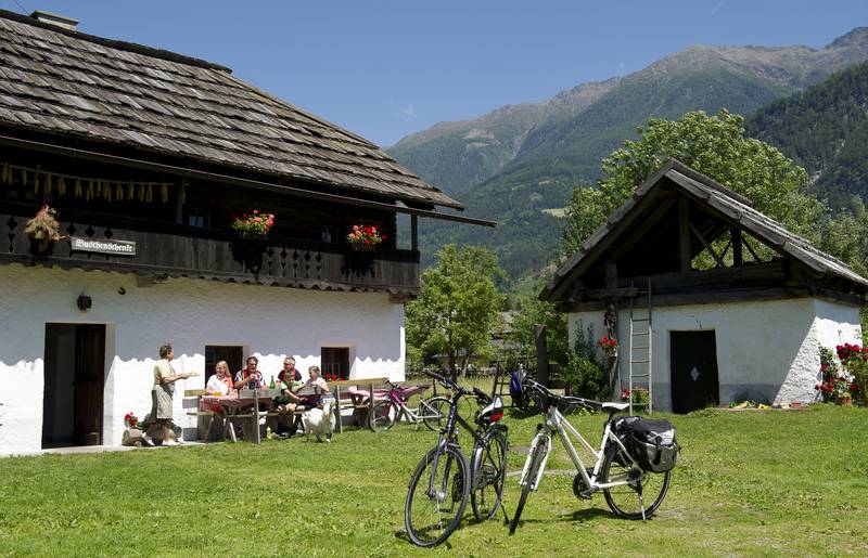 Radfahren am Drauradweg