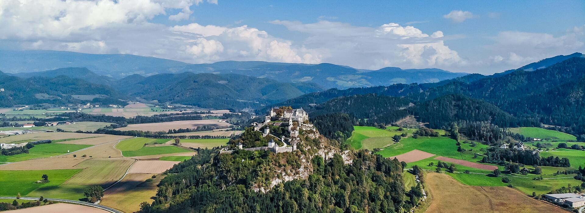 Die Felsenburg Burg Hochosterwitz in Kärnten