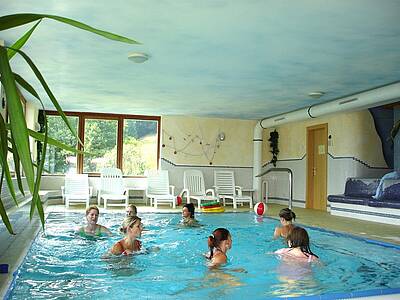 Nawus Kinderhotel Hallenbad