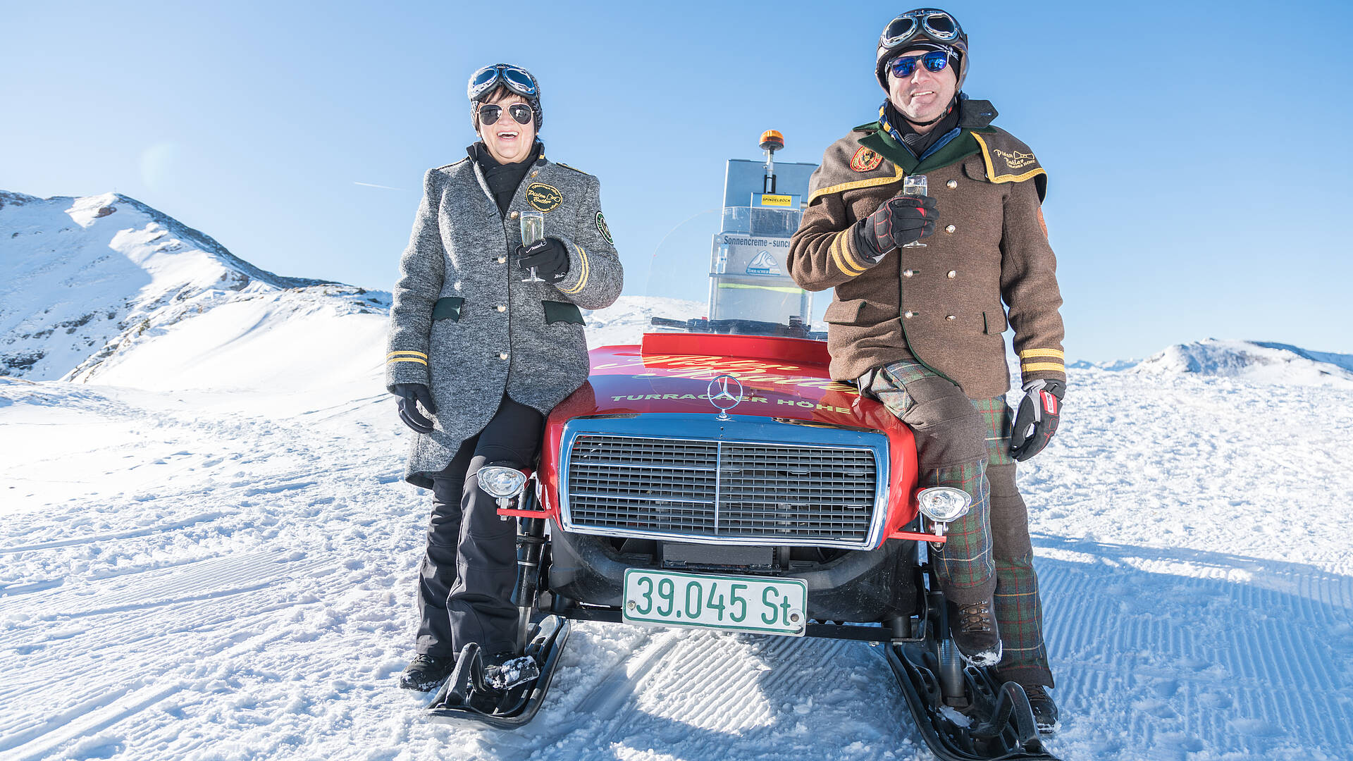 Pistenbutler auf der Turracher Hoehe im Winter