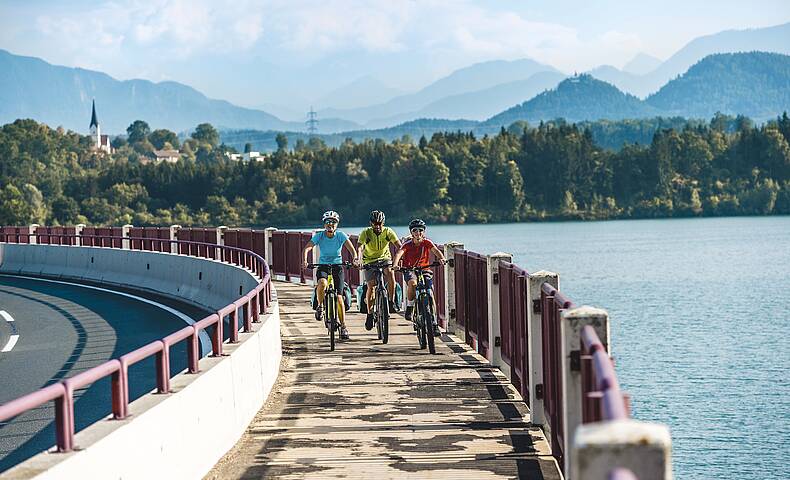 Radfahren am Drau Stausee 