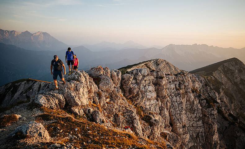 Panoramaweg Suedalpen Wandern am Hochobir